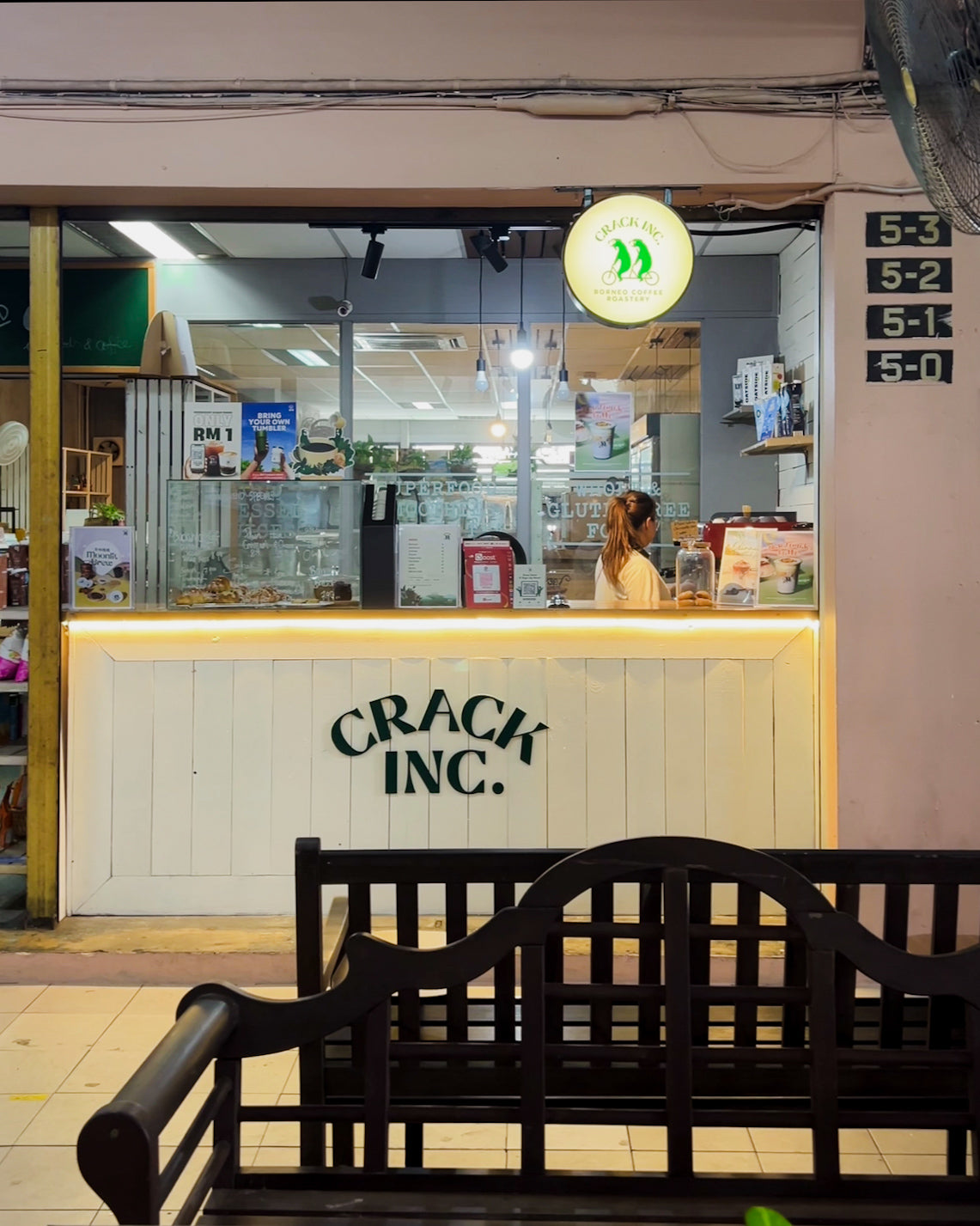 Crack Inc. Damai Cafe